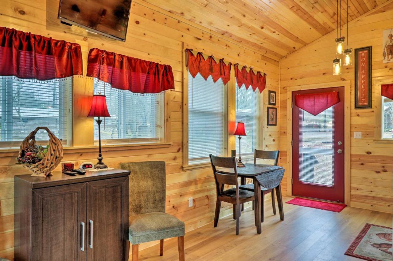 Cozy Heber Springs Cabin With Deck And Dock! Экстерьер фото